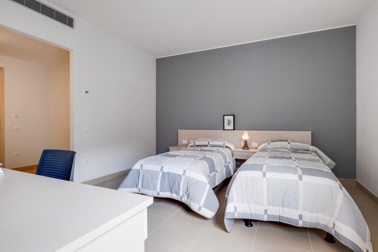 Camplus Mazzini Aparthotel Bologna Exteriör bild