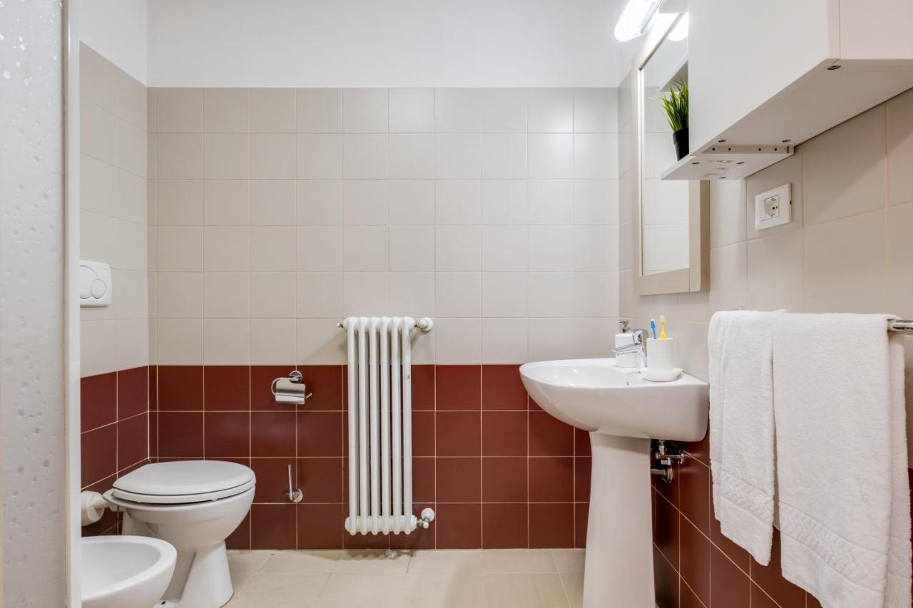 Camplus Mazzini Aparthotel Bologna Exteriör bild