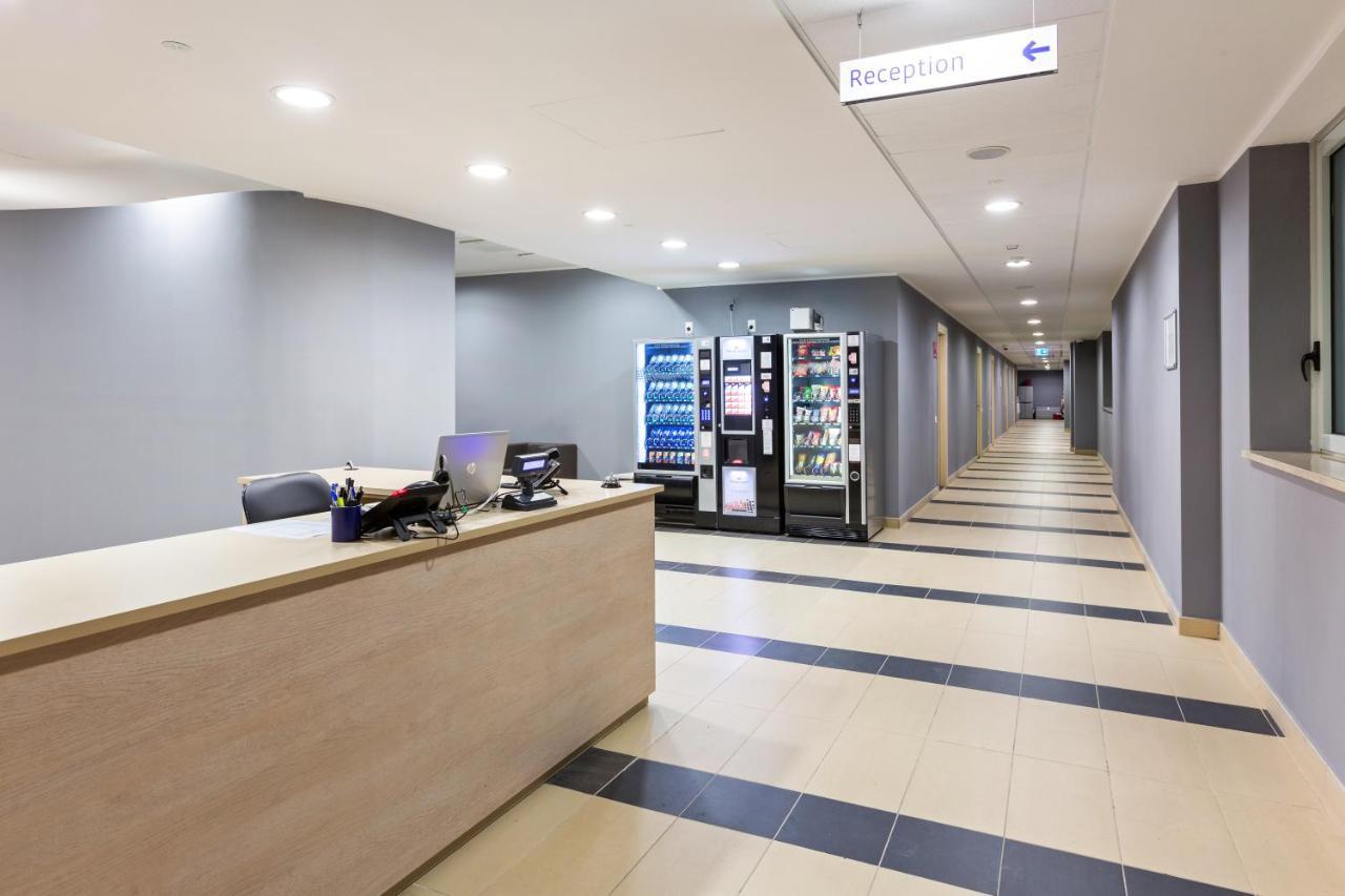 Camplus Mazzini Aparthotel Bologna Exteriör bild